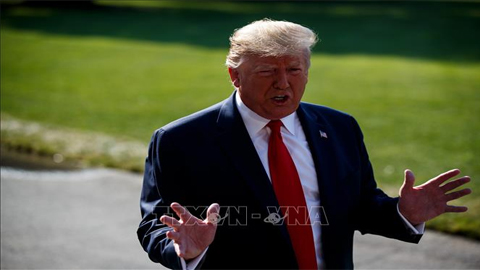 Tổng thống Mỹ Donald Trump phát biểu với báo giới tại Nhà Trắng ngày 7/8/2019. Ảnh: THX/TTXVN