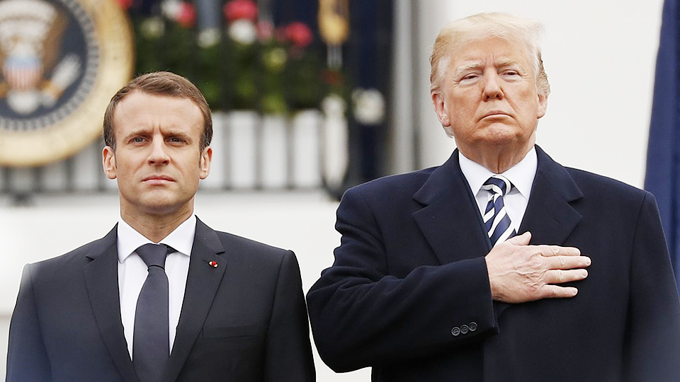 Tổng thống Macron (trái) và Tổng thống Trump. Ảnh: The Atlantic