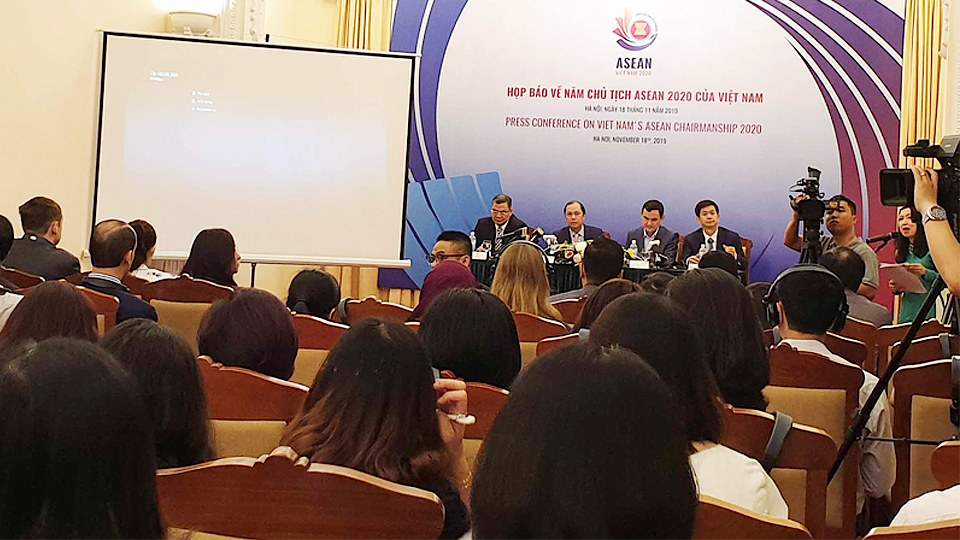 Toàn cảnh buổi họp báo quốc tế về Năm Chủ tịch ASEAN 2020 tại Hà Nội