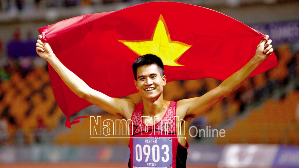 Vận động viên Dương Văn Thái đã giành 8 Huy chương Vàng ở cự ly 800m và 1.500m tại các kỳ SEA Games.  Ảnh: Do cơ sở cung cấp