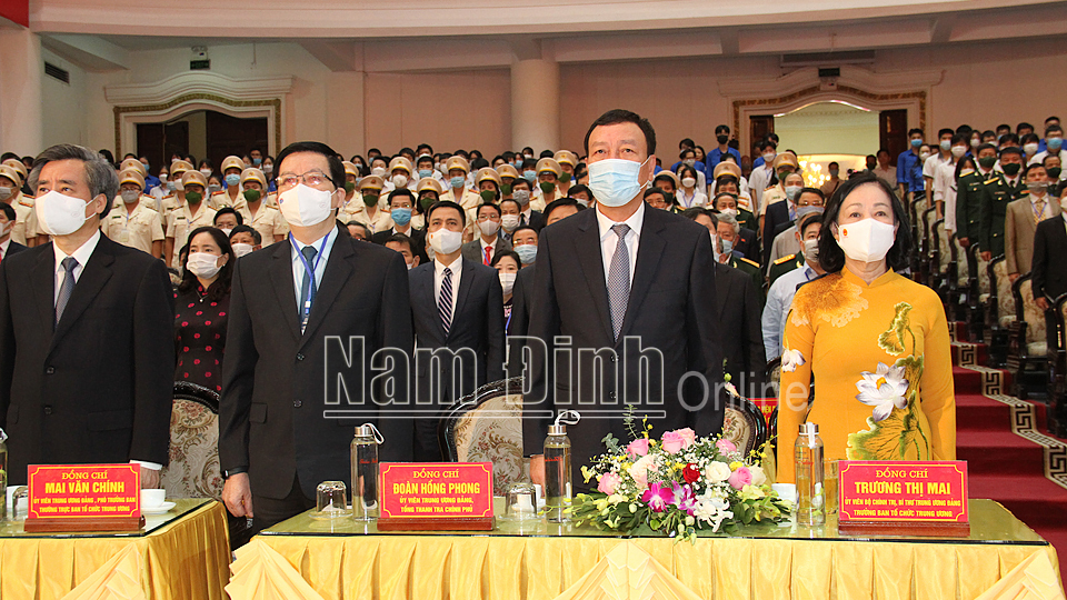 Đồng chí Trương Thị Mai, Ủy viên Bộ Chính trị, Bí thư Trung ương Đảng, Trưởng Ban Tổ chức Trung ương và các đại biểu tham dự Lễ kỷ niệm.
