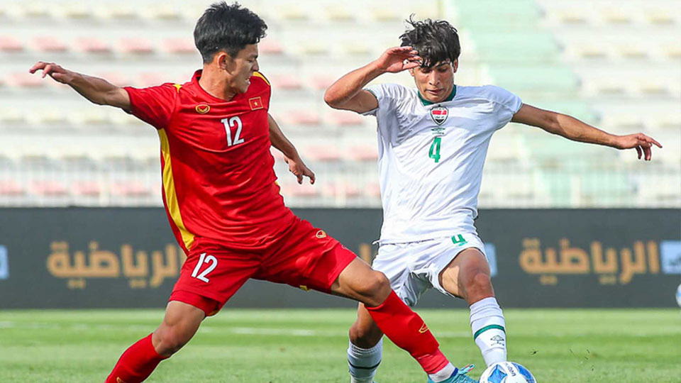 U23 Iraq chơi chặt chẽ, phòng ngự số đông đã gây nên nhiều khó khăn cho U23 Việt Nam. (Ảnh: VFF)