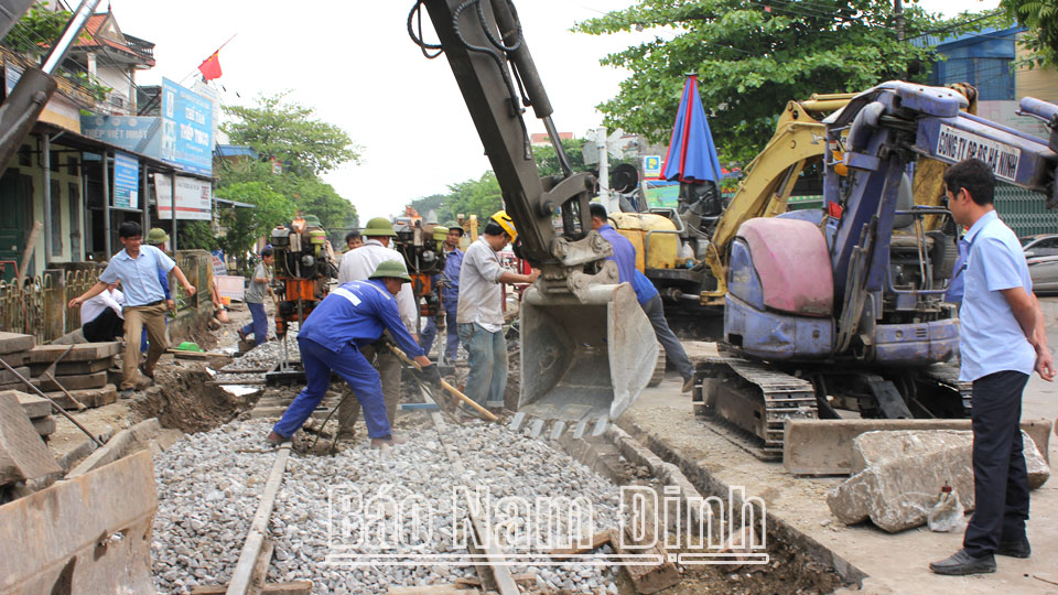 Cải tạo, nâng cấp hạ tầng giao thông đường sắt trên địa bàn phường Văn Miếu (thành phố Nam Định).