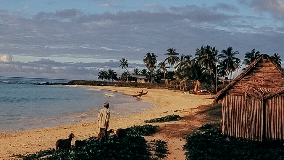 Người dân trên quần đảo Comoros ở Ấn Độ Dương phải thích ứng với biến đổi khí hậu.  Ảnh: UNDP