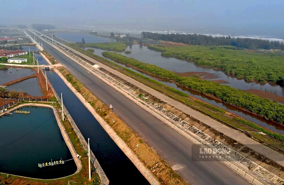 Dự án đi qua 3 huyện của tỉnh Nam Định gồm Giao Thủy, Hải Hậu và Nghĩa Hưng với 24 xã, thị trấn.